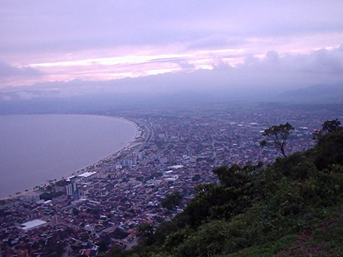 MORRO STO ANTONIO-CARAGUATATUBA SP-BRASIL - panoramio.jpg